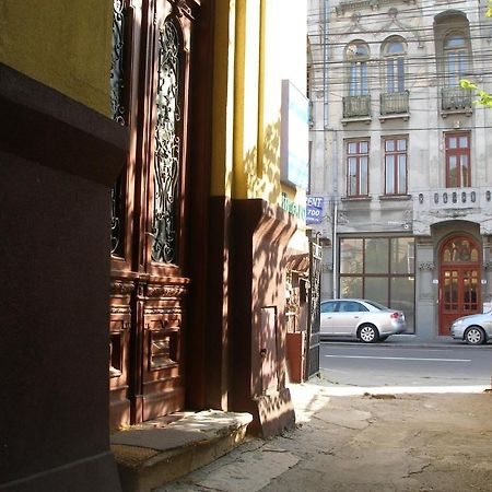 Kretan Hostel Βουκουρέστι Εξωτερικό φωτογραφία