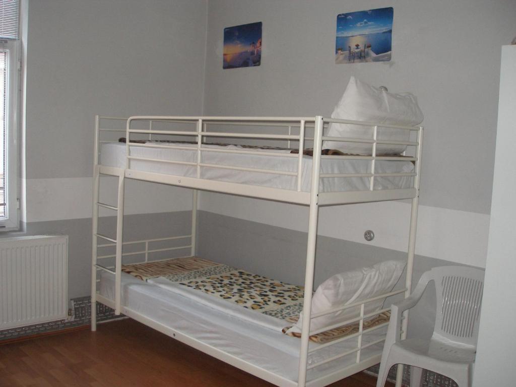 Kretan Hostel Βουκουρέστι Εξωτερικό φωτογραφία